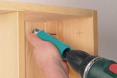 TROY 90001 Bits Uç için Açılı Matkap Adaptörü 90° TROY 90001 Bits Uç için Açılı Matkap Adaptörü 90°